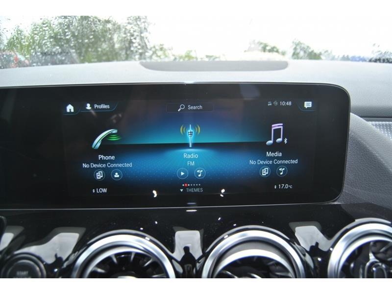 mercedes-benz GLA 2023 - 17