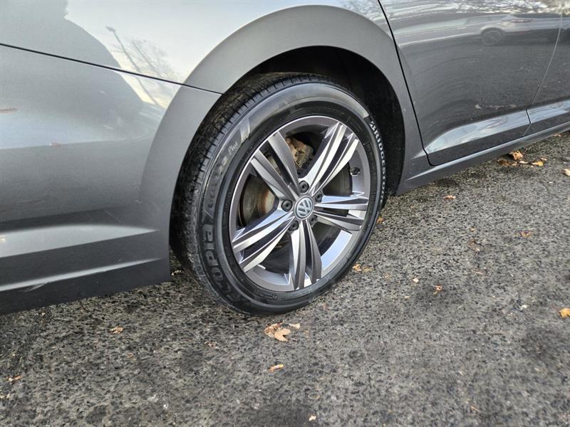 volkswagen Jetta 2019 - 8