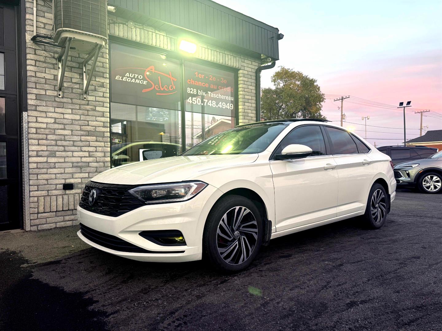 volkswagen Jetta 2019 - 10