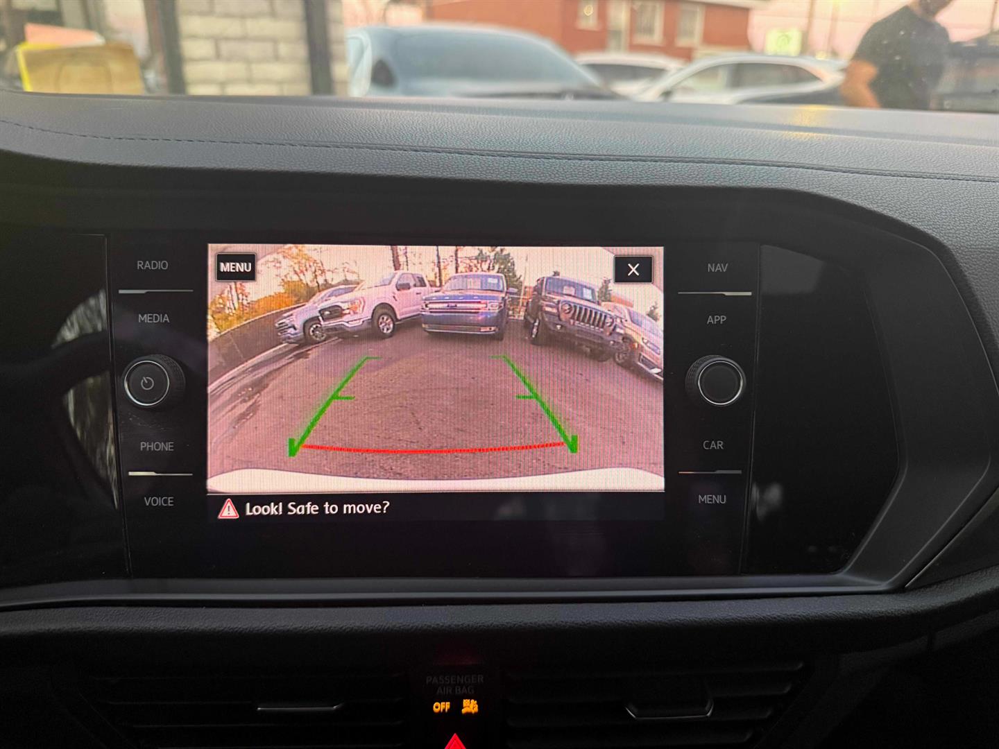 volkswagen Jetta 2019 - 17