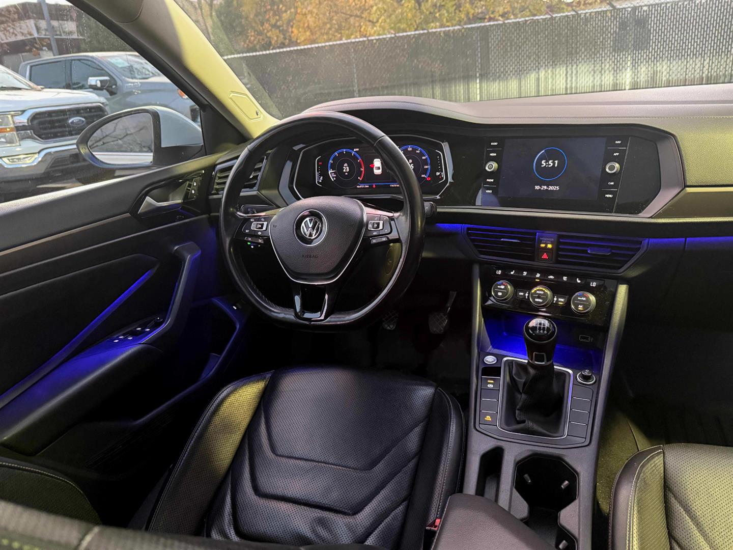 volkswagen Jetta 2019 - 27