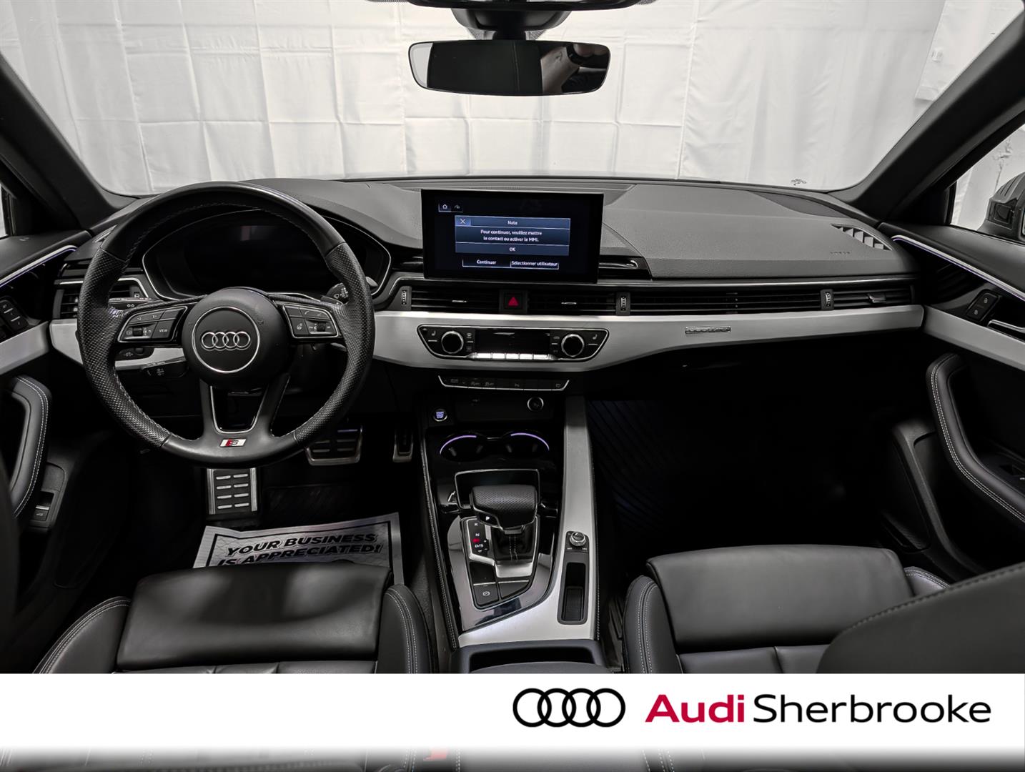 audi berline A4 2023 - 12