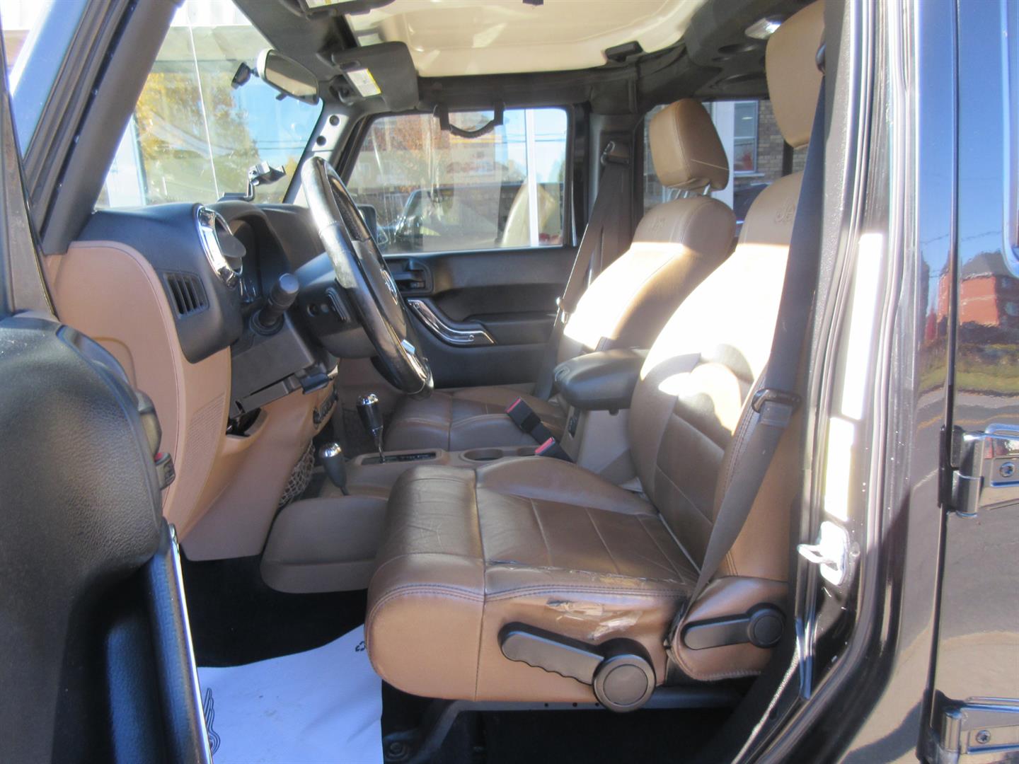 jeep Wrangler Unlimited 2011 - 18