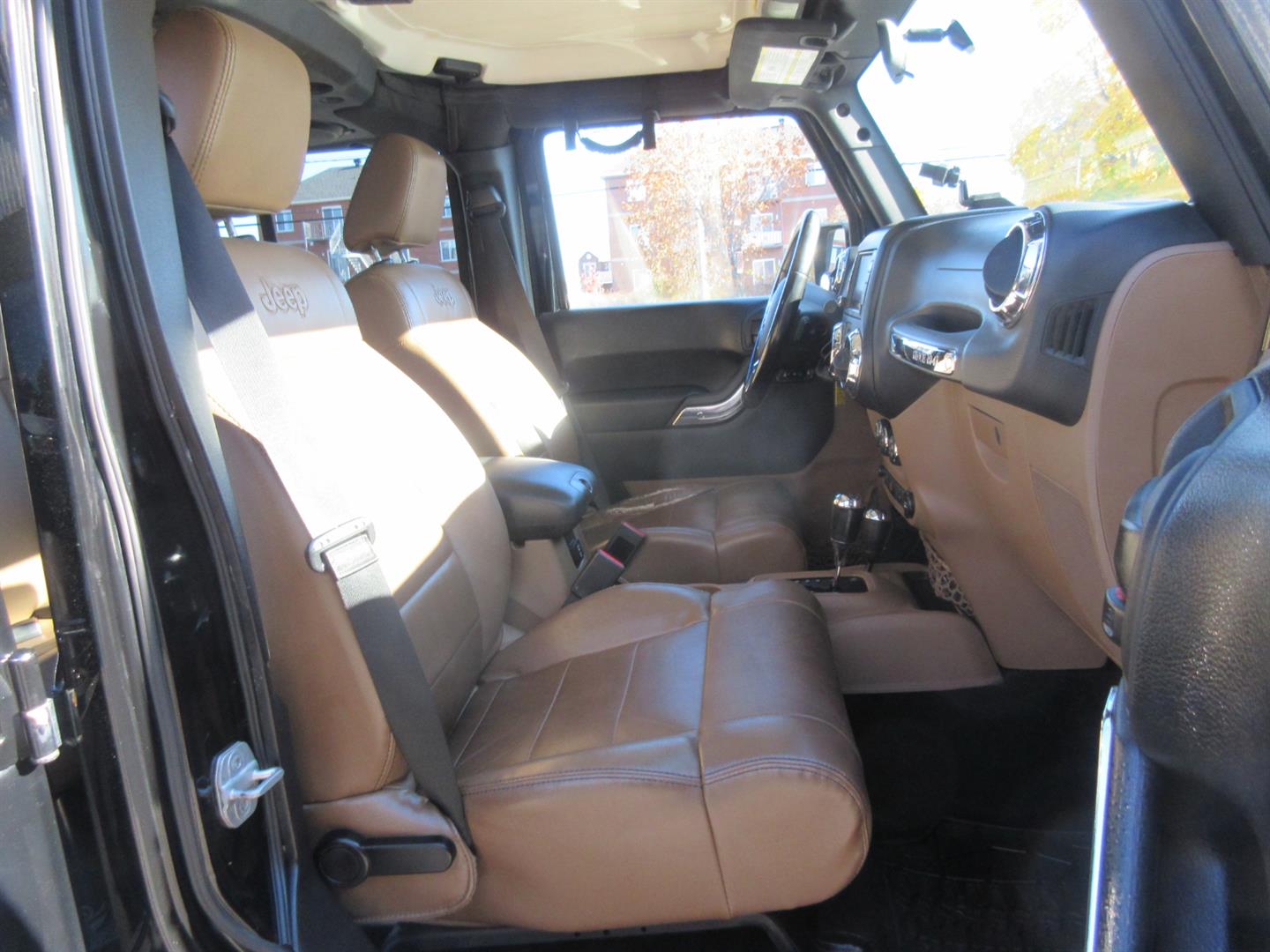 jeep Wrangler Unlimited 2011 - 22