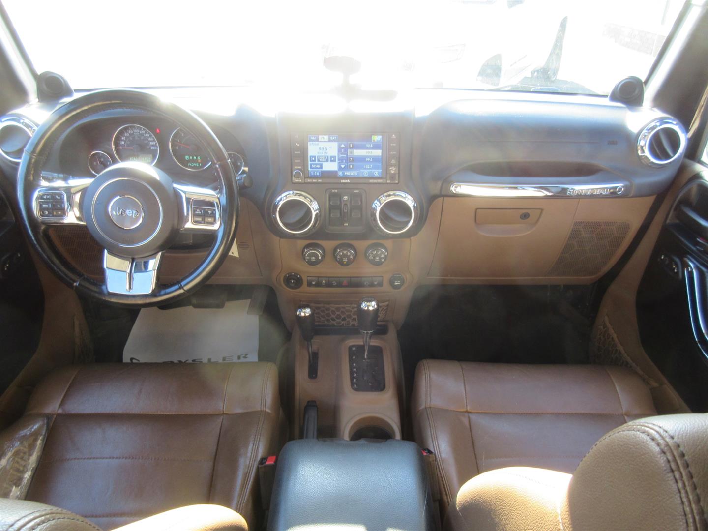 jeep Wrangler Unlimited 2011 - 4