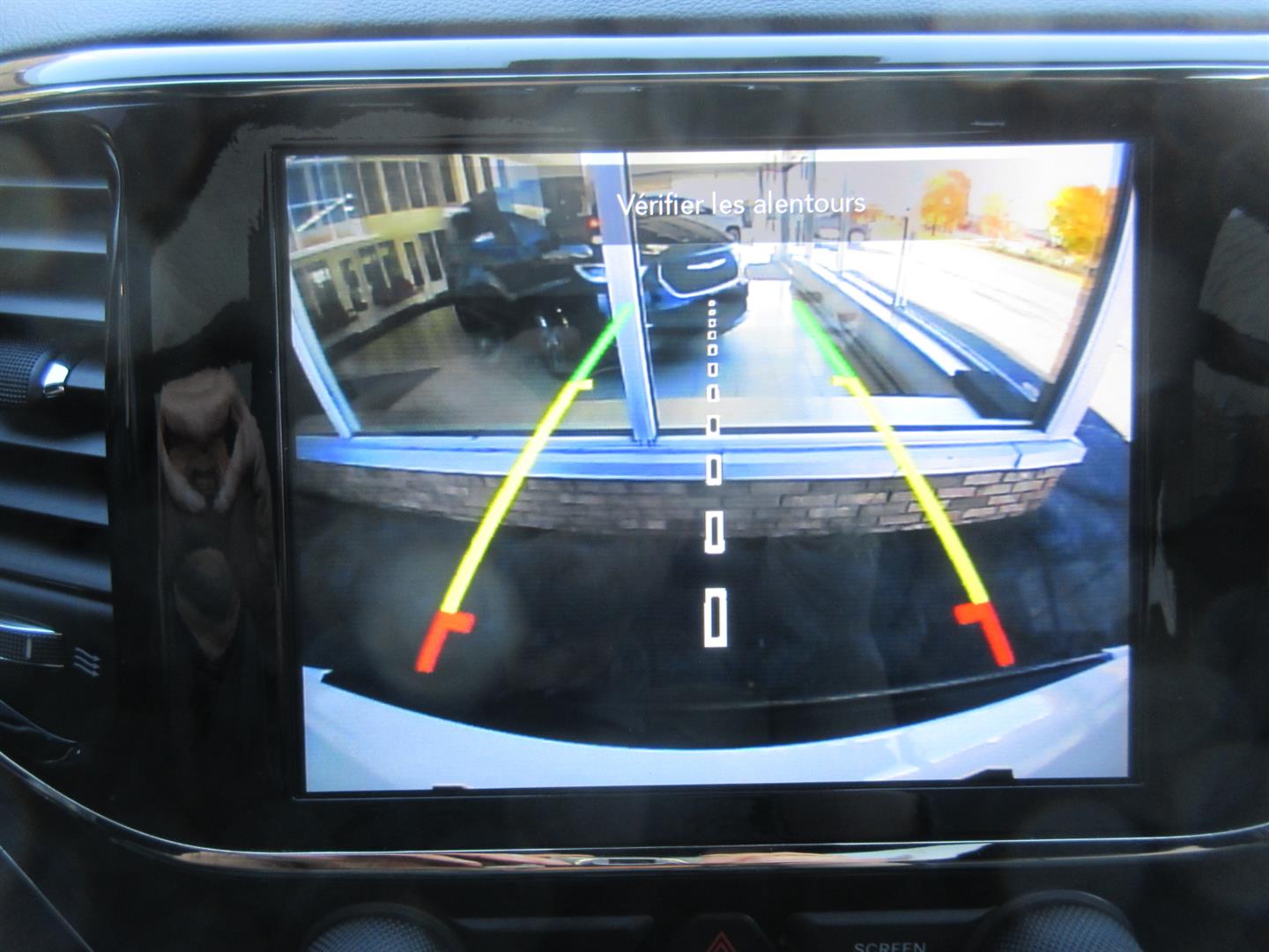 jeep Grand Cherokee 2021 - 10