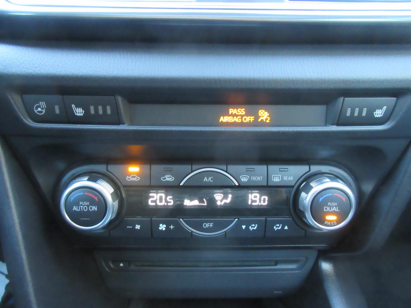 mazda Mazda3 Sport 2018 - 11