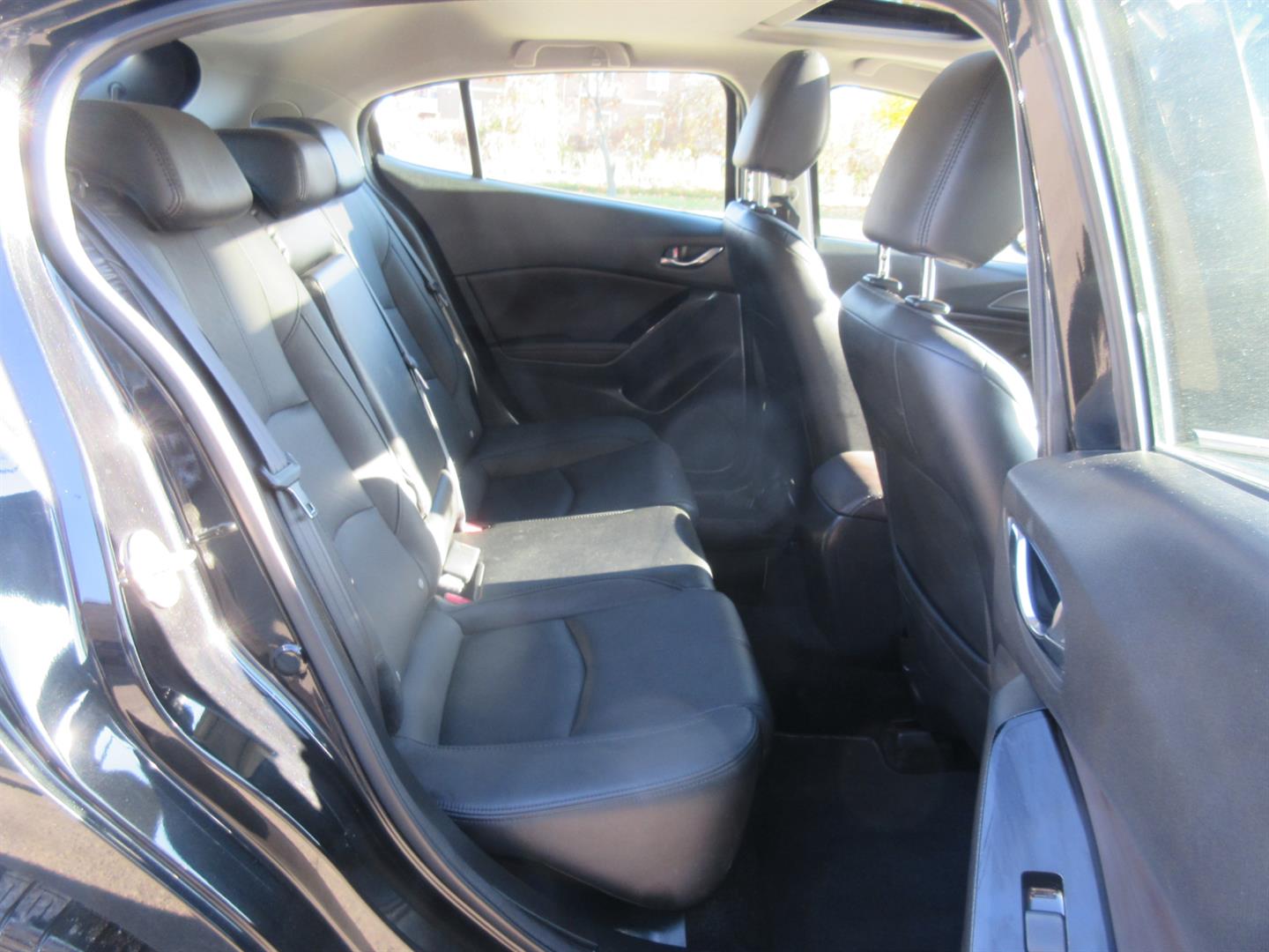 mazda Mazda3 Sport 2018 - 24