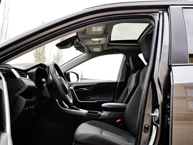 toyota RAV4 2022 - 16