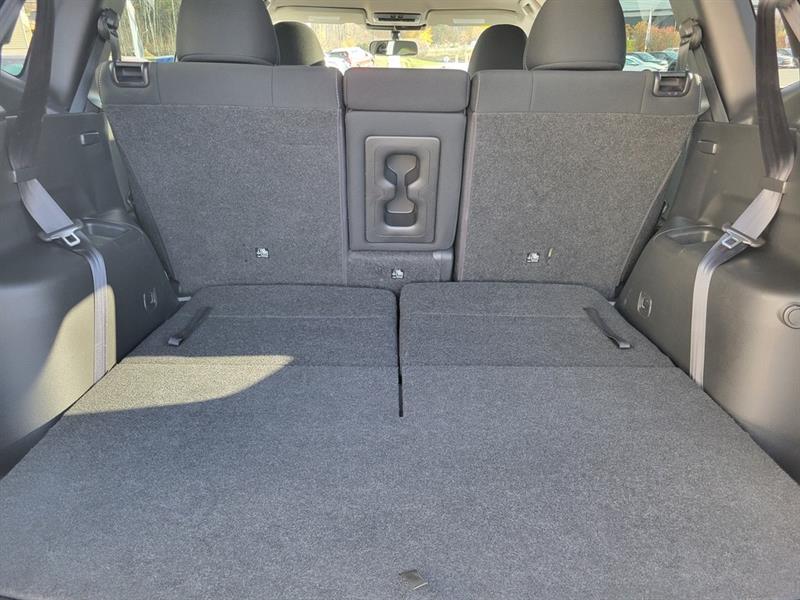 mitsubishi Outlander 2022 - 14