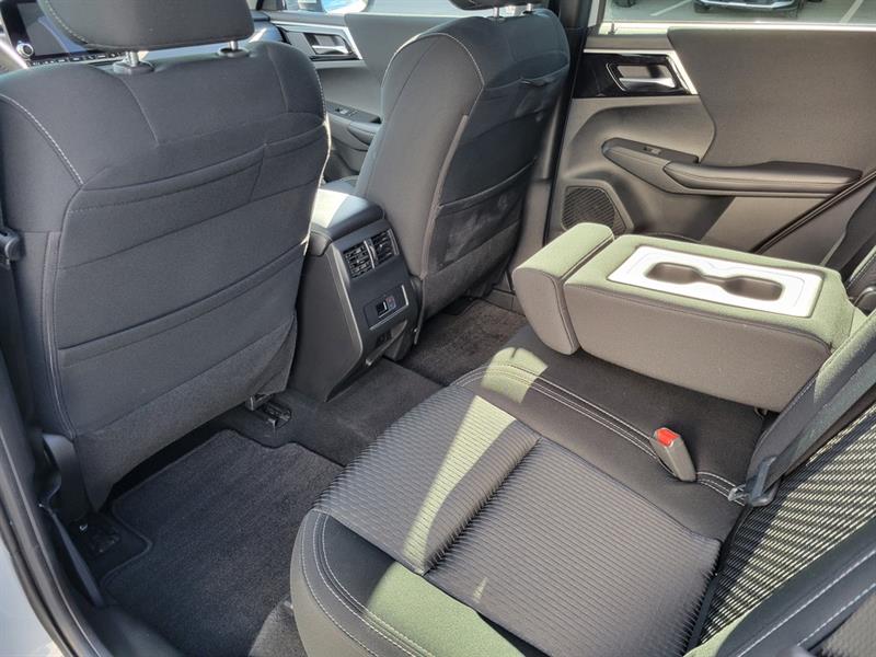 mitsubishi Outlander 2022 - 19