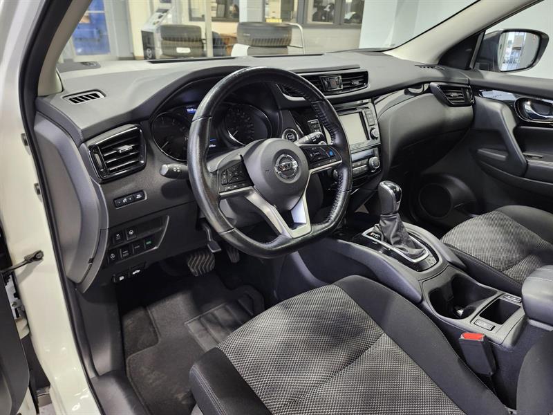 nissan Qashqai 2022 - 11