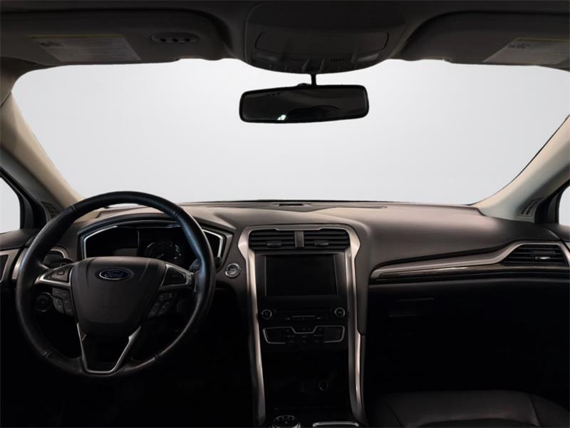 ford Fusion 2017 - 12