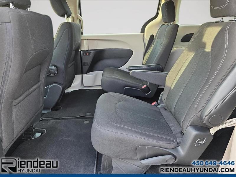 chrysler Grand Caravan 2024 - 11
