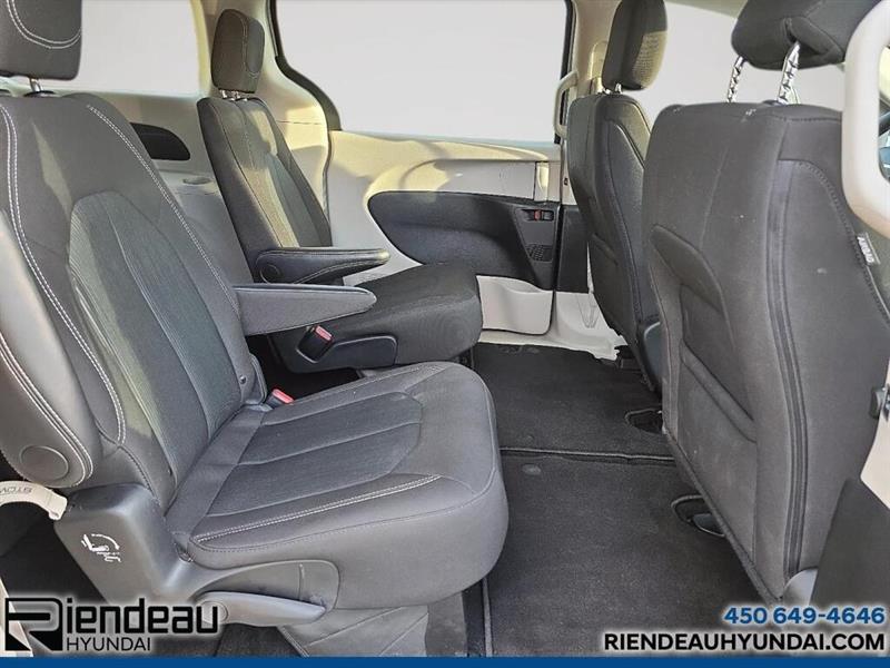 chrysler Grand Caravan 2024 - 12
