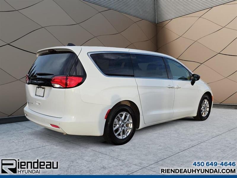 chrysler Grand Caravan 2024 - 5