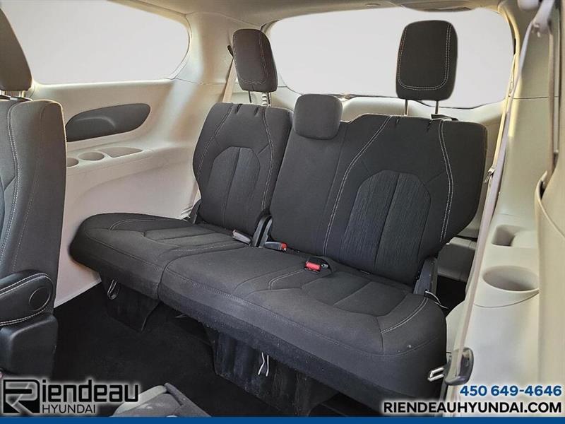 chrysler Grand Caravan 2024 - 13