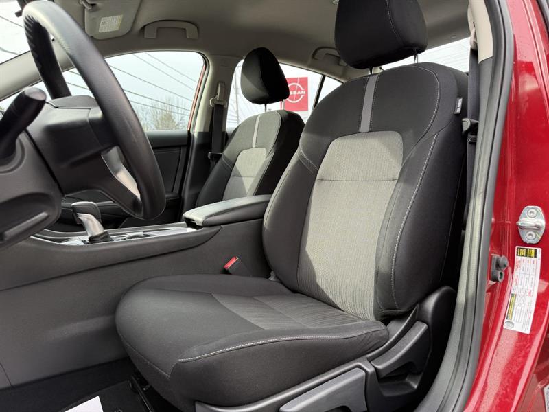 nissan Sentra 2023 - 11