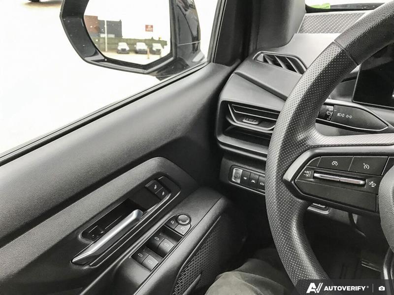 chevrolet Silverado EV 2024 - 17