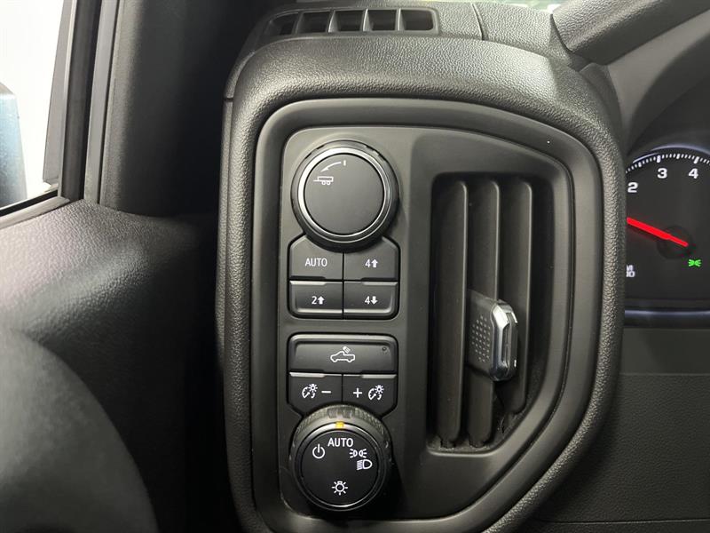 chevrolet Silverado 1500 2024 - 13