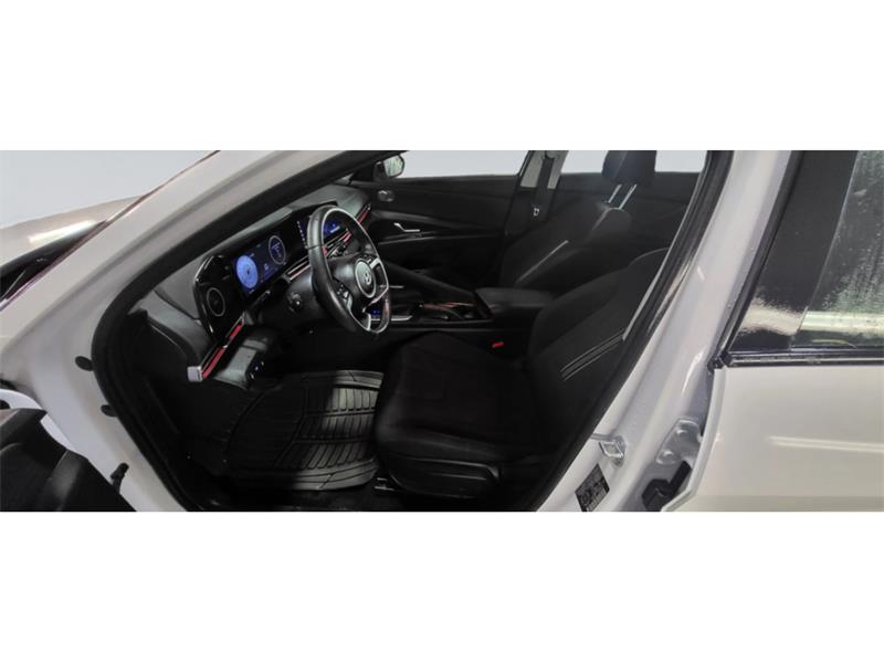 hyundai Elantra 2023 - 12