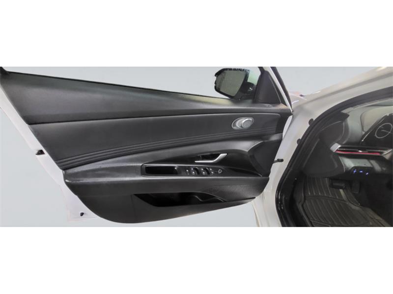 hyundai Elantra 2023 - 18