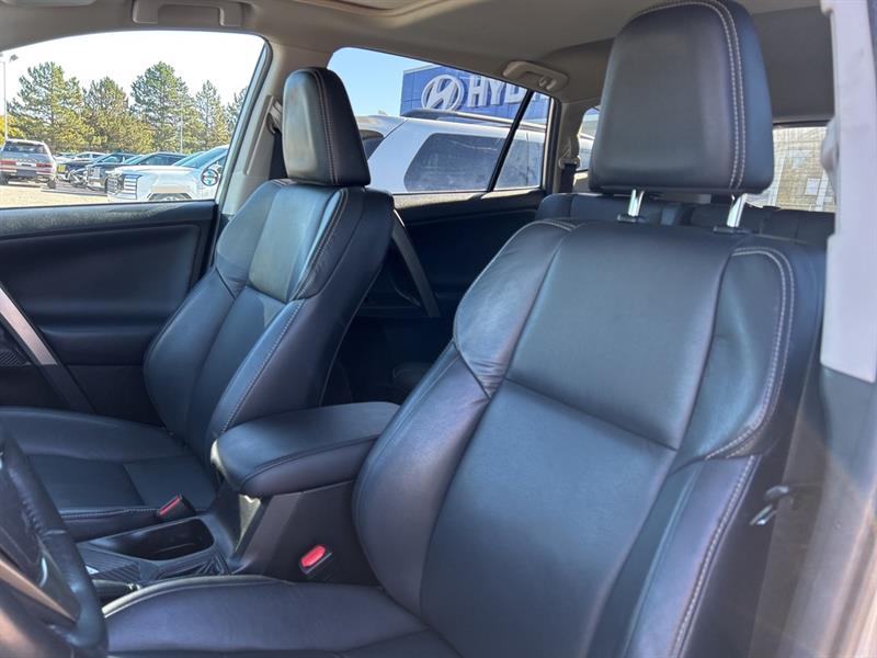 toyota RAV4 2015 - 11