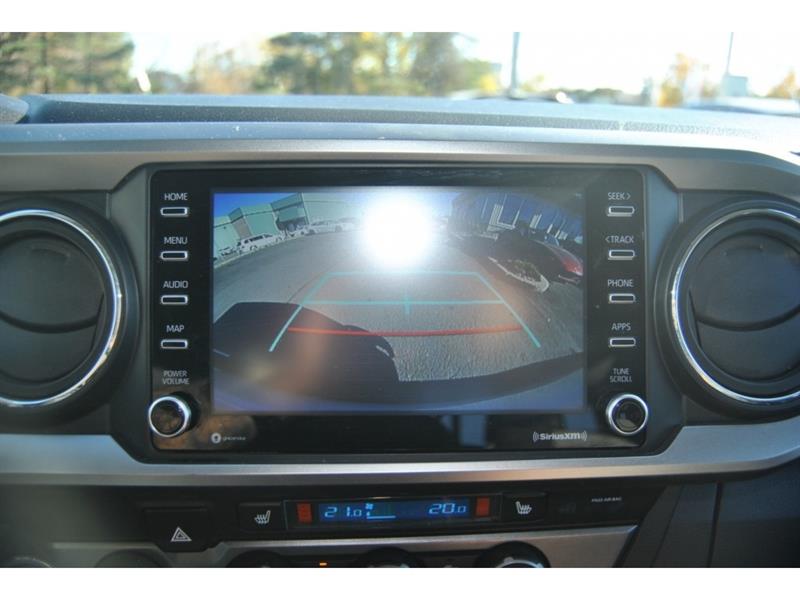 toyota Tacoma 2023 - 17