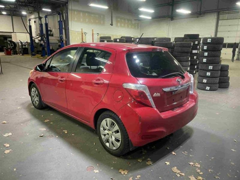 toyota Yaris 2012 - 7