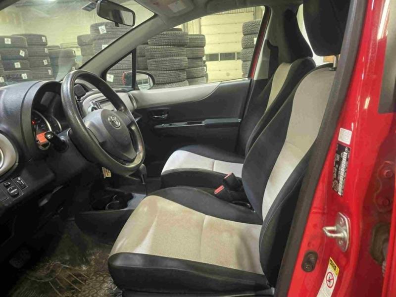 toyota Yaris 2012 - 10