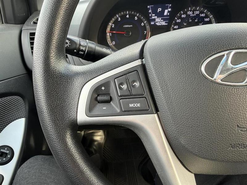 hyundai Accent 2012 - 10