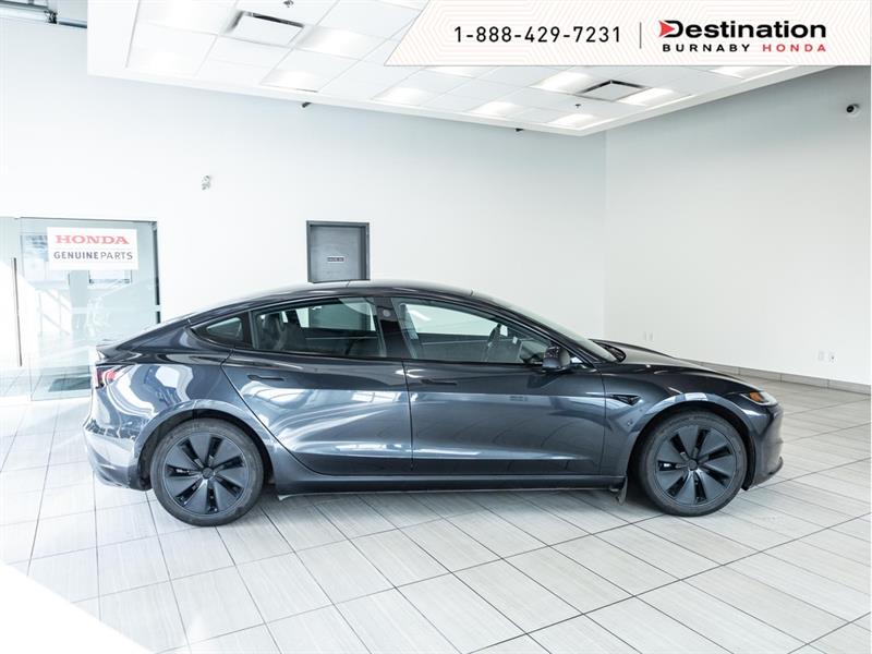 tesla Model 3 2024 - 6