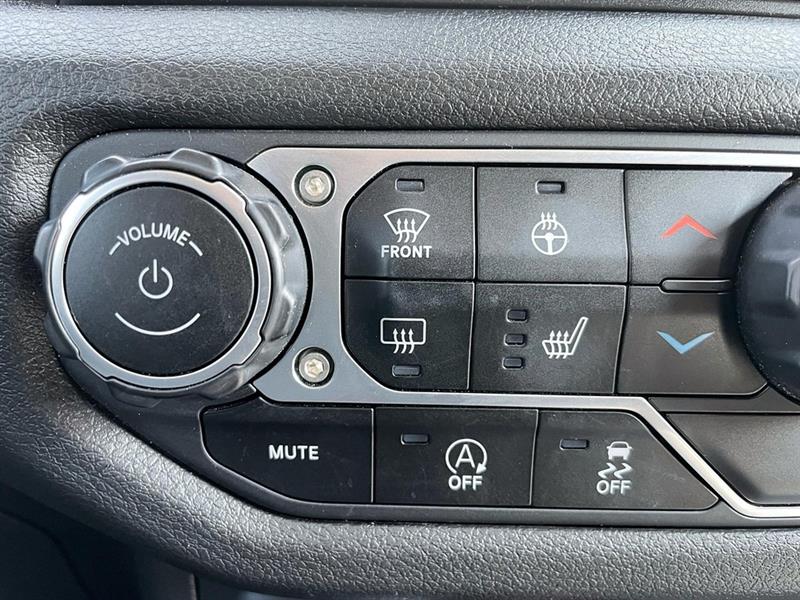 jeep Wrangler 2024 - 25