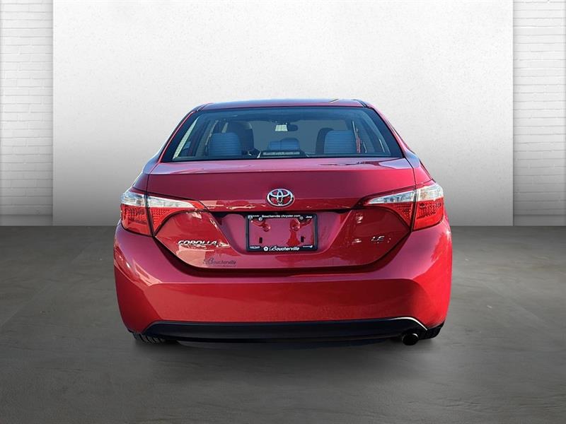 toyota Corolla 2015 - 6