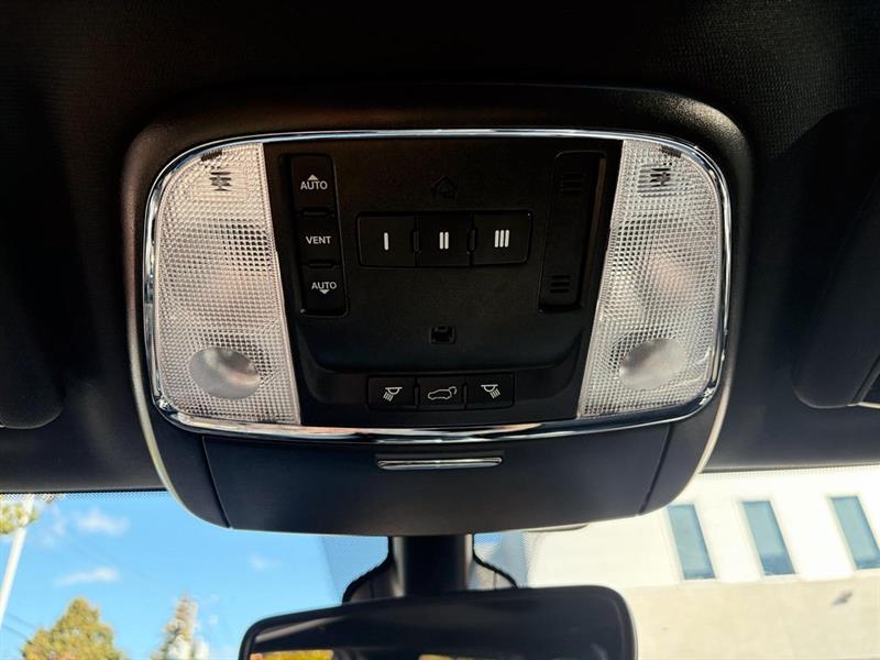 jeep Grand Cherokee 2018 - 26