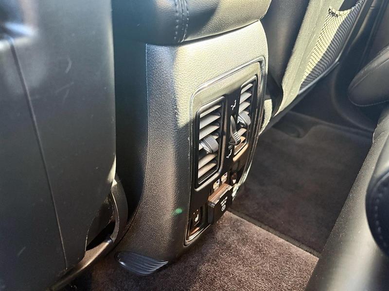 jeep Grand Cherokee 2018 - 29