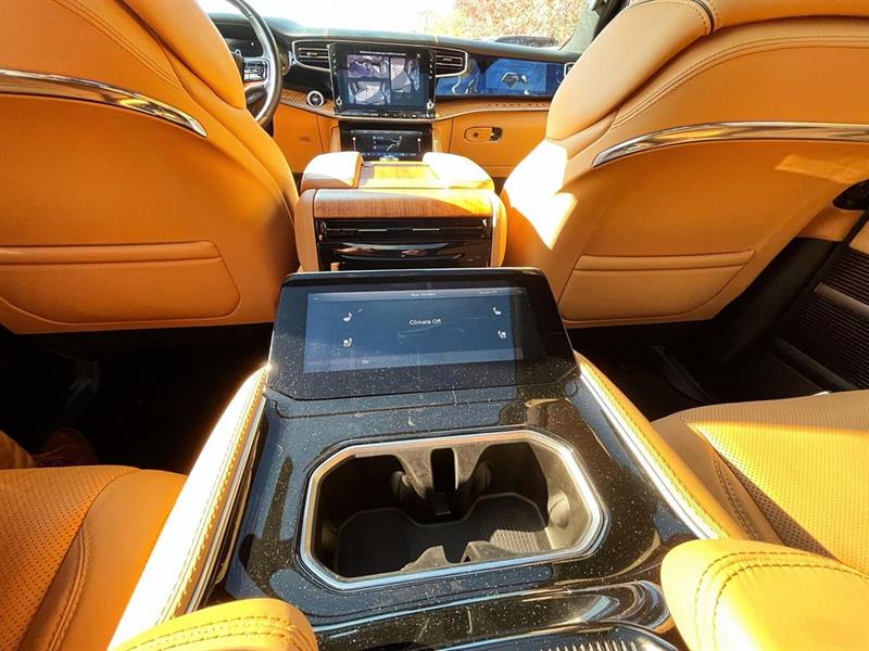 jeep Grand Wagoneer 2022 - 21