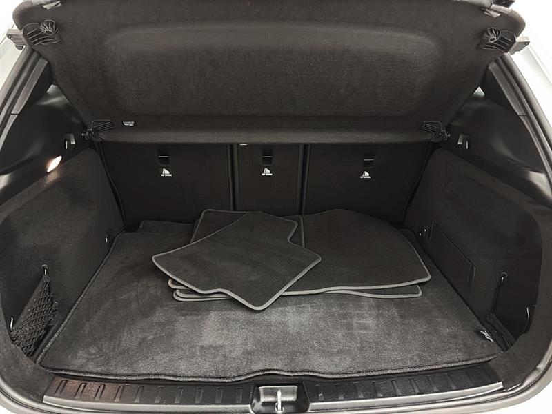 mercedes-benz GLA 2023 - 7