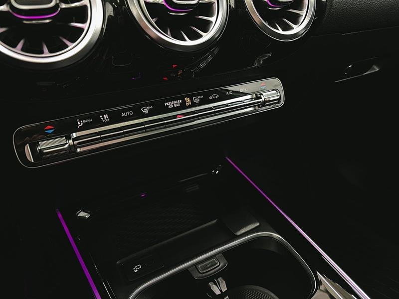 mercedes-benz GLA 2023 - 17