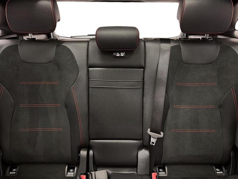 mercedes-benz GLA 2023 - 19