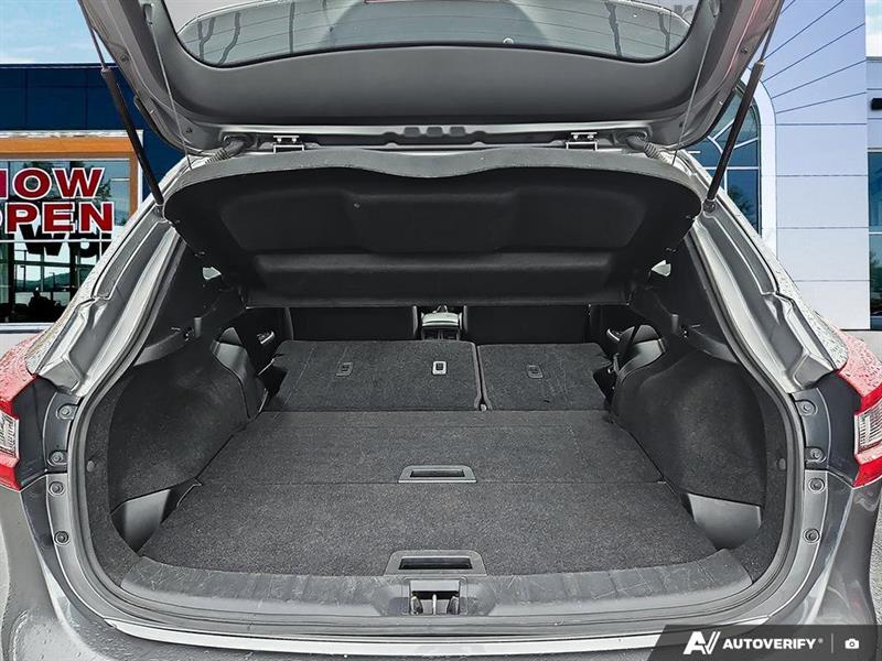 nissan Qashqai 2021 - 12