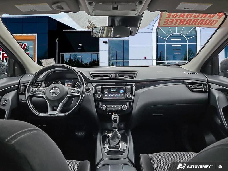 nissan Qashqai 2021 - 24