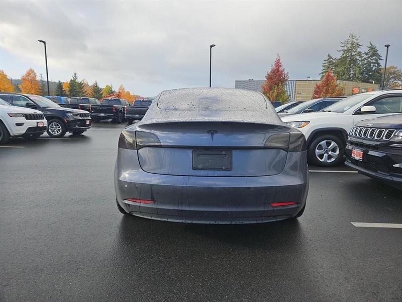 tesla Model 3 2021 - 5