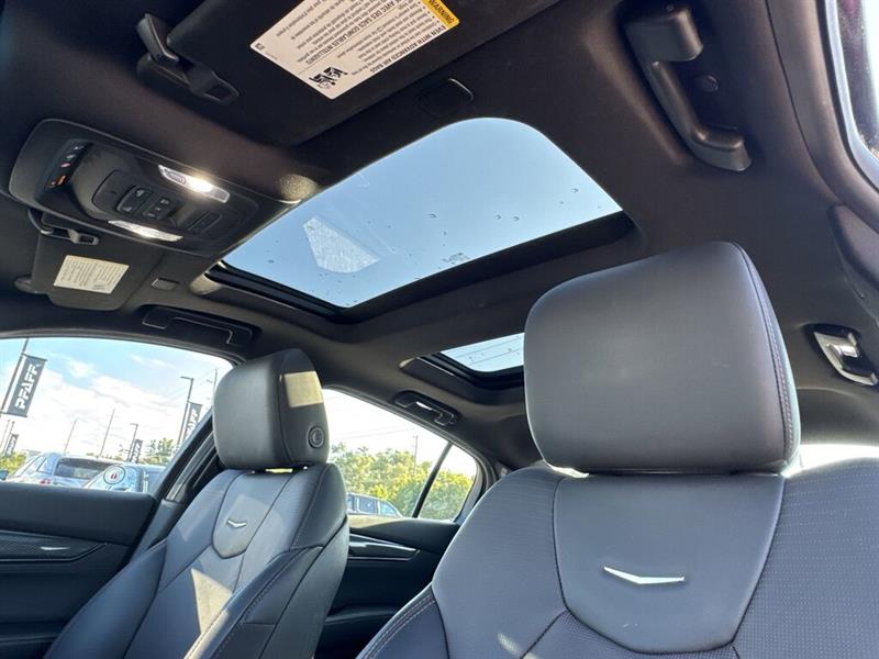 cadillac CT5-V 2024 - 17