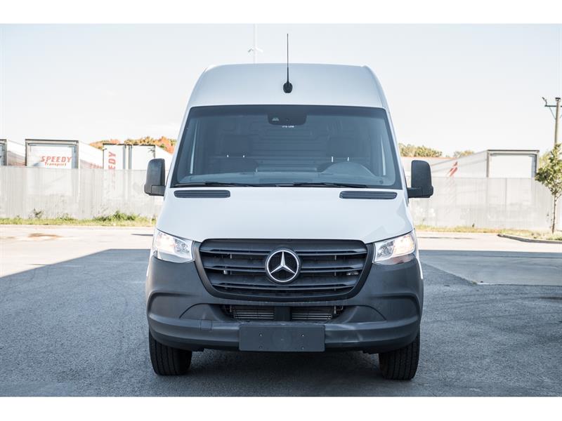 mercedes-benz Sprinter 2022 - 2
