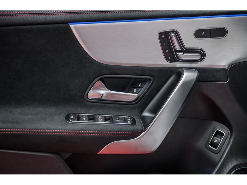 mercedes-benz CLA 2024 - 11