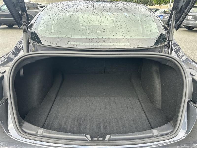 tesla Model 3 2023 - 31