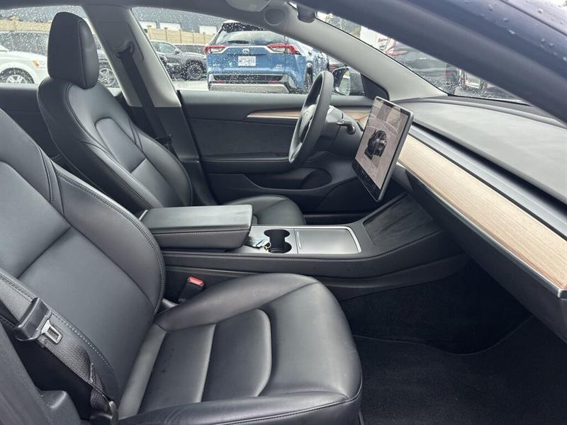 tesla Model 3 2023 - 32