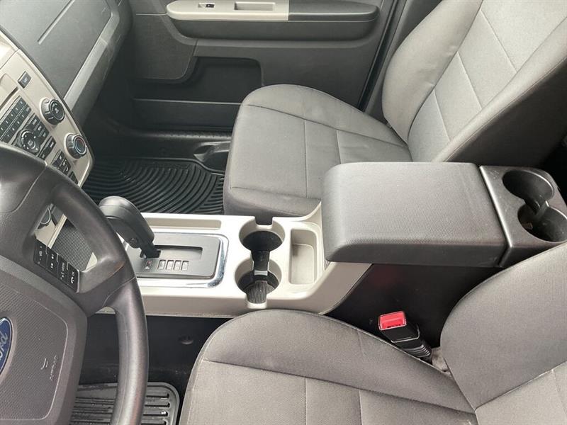 ford Escape 2012 - 18