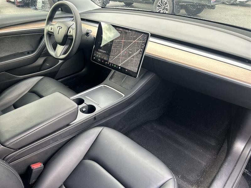 tesla Model 3 2022 - 22